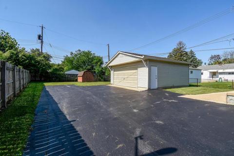 3907 Eakin Rd, Columbus, OH 43228 photo 19