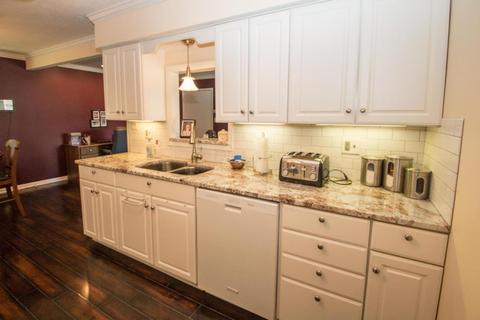 918 Lakeshore Dr E, Hebron, OH 43025 photo 21