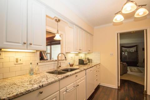 918 Lakeshore Dr E, Hebron, OH 43025 photo 23
