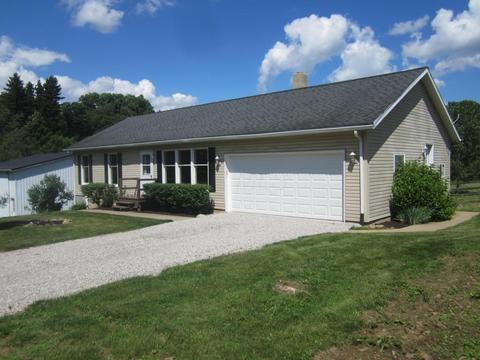 6771 Werner Rd, Fredericktown, OH 43019 photo 2