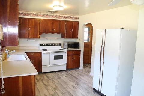 1298 3rd St, Logan, OH 43138 photo 10
