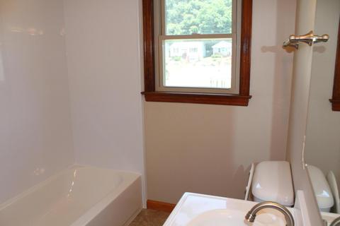 1298 3rd St, Logan, OH 43138 photo 12