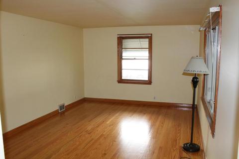 1298 3rd St, Logan, OH 43138 photo 5