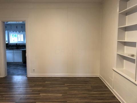 257 E Winter St, Delaware, OH 43015 photo 9