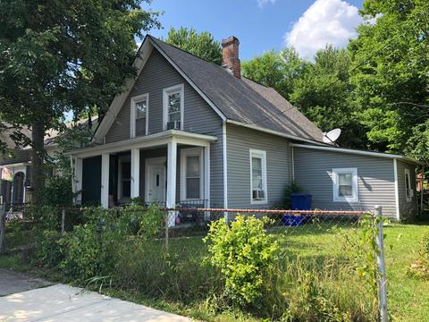 257 E Winter St, Delaware, OH 43015 photo 1