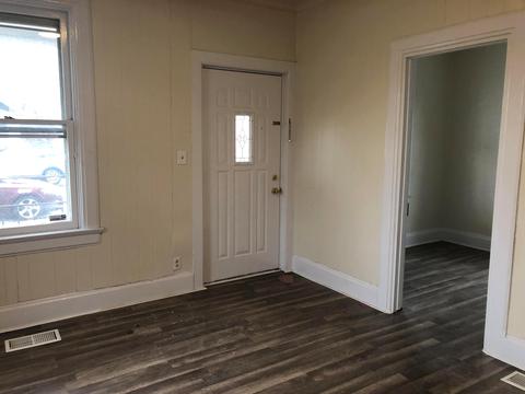257 E Winter St, Delaware, OH 43015 photo 8