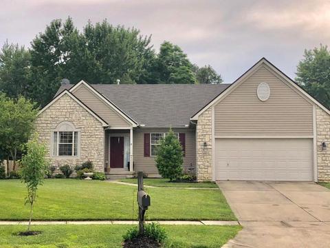 682 Rolling Acre Dr, Lithopolis, OH 43136 photo 1