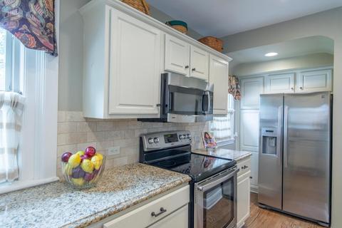 2629 E Broad St, Bexley, OH 43209 photo 10