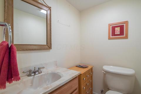 2629 E Broad St, Bexley, OH 43209 photo 39
