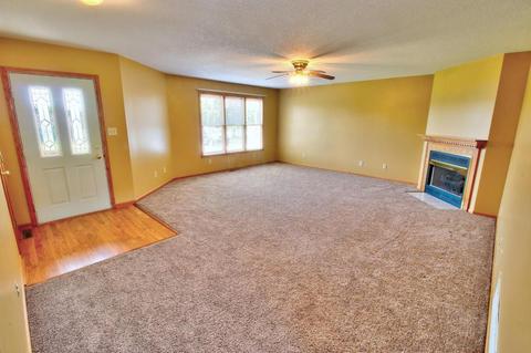 3585 Maplecraft Dr, Dresden, OH 43821 photo 2