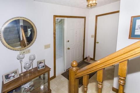 8914 Guilder St, Powell, OH 43065 photo 5