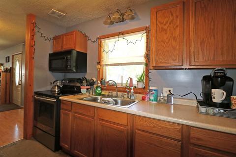 115 Scioto St, Kenton, OH 43326 photo 10