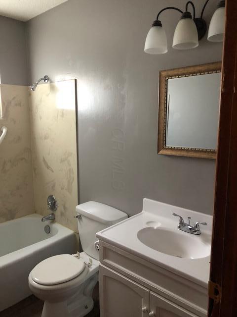 958 Ruby Ave, Columbus, OH 43227 photo 9