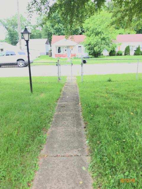 1412 E Mulberry St, Lancaster, OH 43130 photo 2
