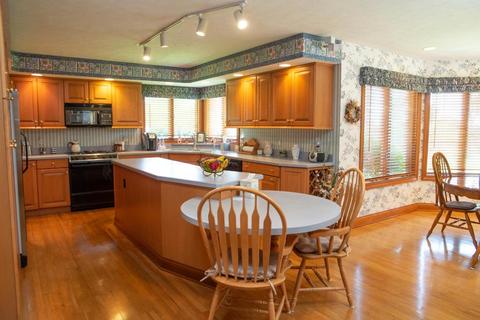 1765 Appian Way, Springfield, OH 45503 photo 7