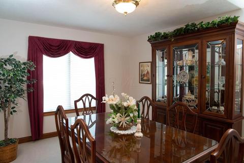 1765 Appian Way, Springfield, OH 45503 photo 4