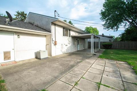 1261 Gresham Rd, Columbus, OH 43204 photo 7