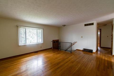 1261 Gresham Rd, Columbus, OH 43204 photo 16