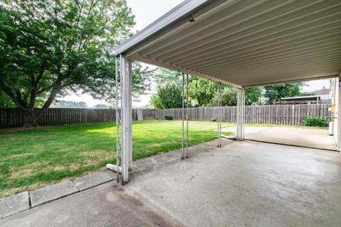 1261 Gresham Rd, Columbus, OH 43204 photo 9
