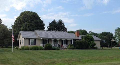 7683 Parker Dr, Circleville, OH 43113 photo 1