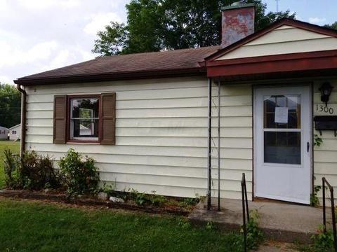 1300 3rd St, Logan, OH 43138 photo 4