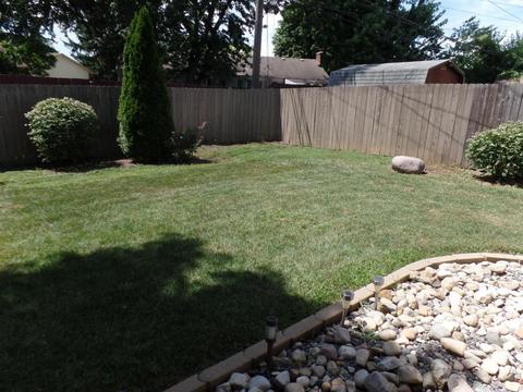 4841 Esterbrook Rd, Columbus, OH 43229 photo 7