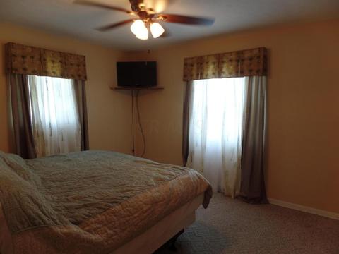 4841 Esterbrook Rd, Columbus, OH 43229 photo 28