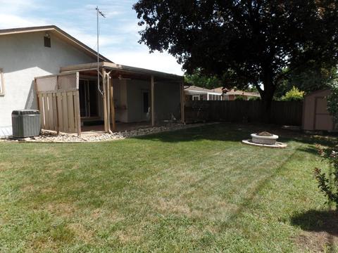 4841 Esterbrook Rd, Columbus, OH 43229 photo 5