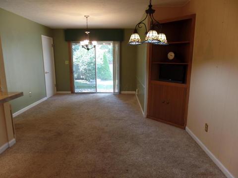 4841 Esterbrook Rd, Columbus, OH 43229 photo 19