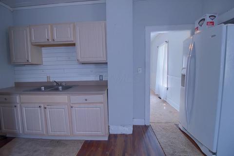 1607 E Weber Rd, Columbus, OH 43211 photo 6