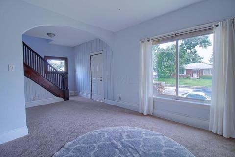 1607 E Weber Rd, Columbus, OH 43211 photo 13