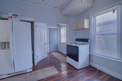 1607 E Weber Rd, Columbus, OH 43211 photo 5