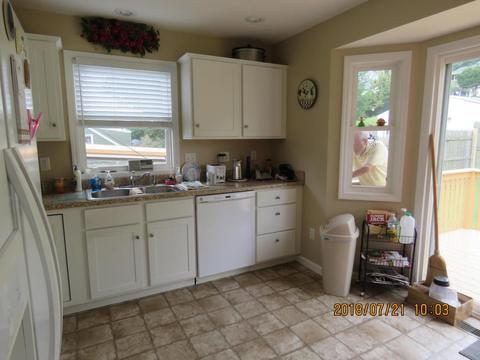879 Warner Ave, Logan, OH 43138 photo 4