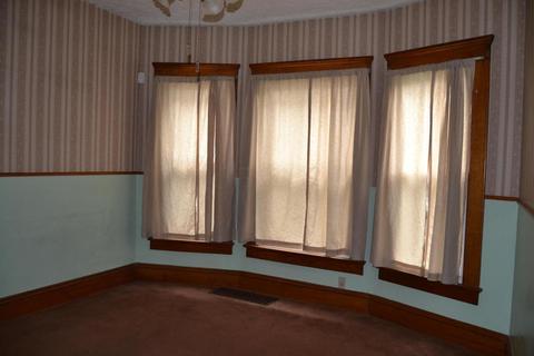 557 Maple Ave, Newark, OH 43055 photo 14