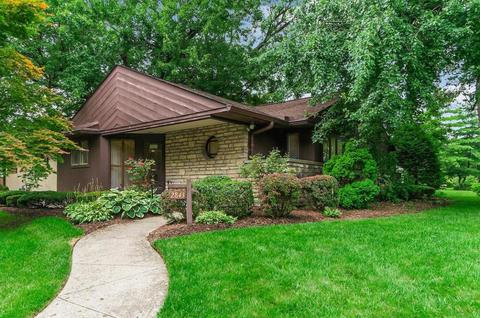 2843 E Broad St, Bexley, OH 43209 photo 1