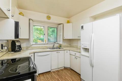 2843 E Broad St, Bexley, OH 43209 photo 12