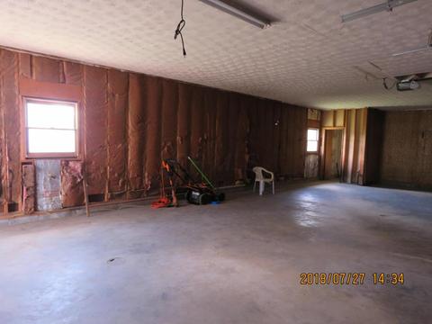 826 E Front St, Logan, OH 43138 photo 17