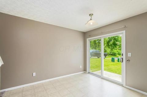3002 E Powell Rd, Columbus, OH 43240 photo 10
