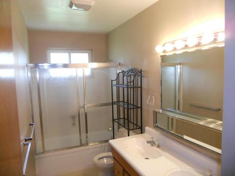 446 S 30th St, Heath, OH 43056 photo 5