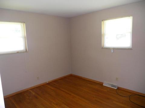 446 S 30th St, Heath, OH 43056 photo 8