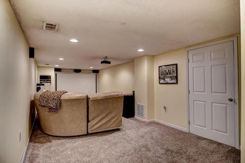 5400 Roscommon Rd, Dublin, OH 43017 photo 35