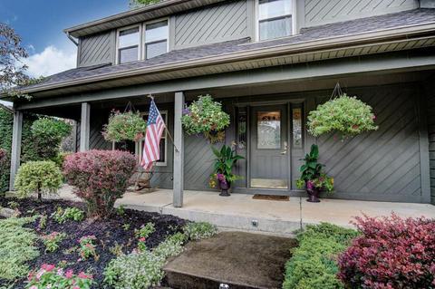 5400 Roscommon Rd, Dublin, OH 43017 photo 2