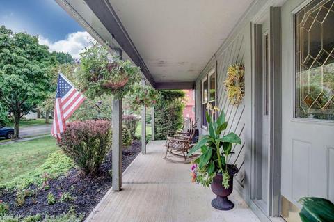 5400 Roscommon Rd, Dublin, OH 43017 photo 3