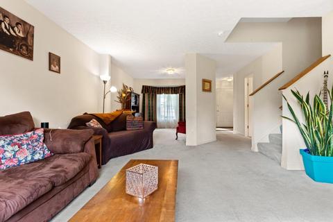 254 Stonemast Loop, Pataskala, OH 43062 photo 9