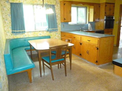1045 Pierce Ave, Columbus, OH 43227 photo 4