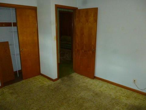 1045 Pierce Ave, Columbus, OH 43227 photo 11