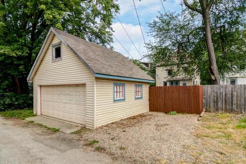 251 E Blake Ave, Columbus, OH 43202 photo 2