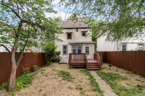251 E Blake Ave, Columbus, OH 43202 photo 3