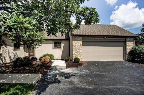 6015 Strome Ct, Dublin, OH 43017 photo 2