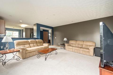 1069 Mccoy Dr, Pataskala, OH 43062 photo 5